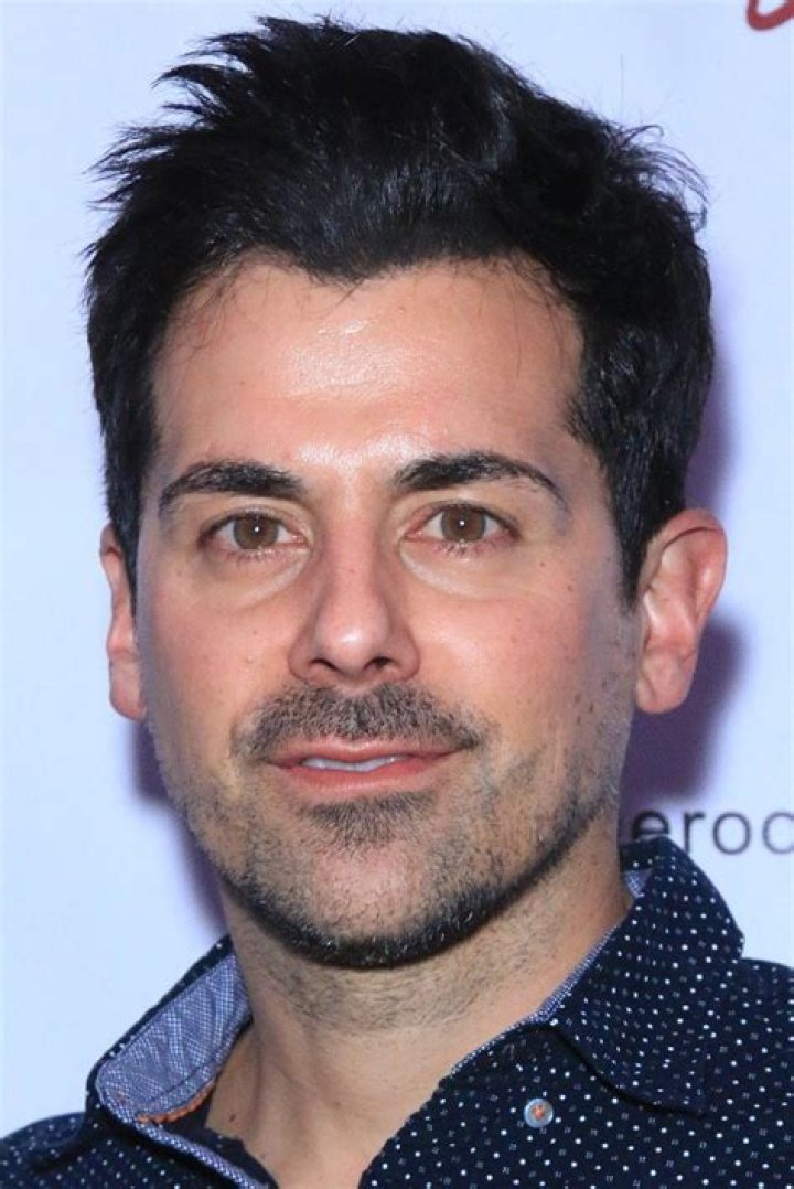 Adam Huss - Age, Family, Bio