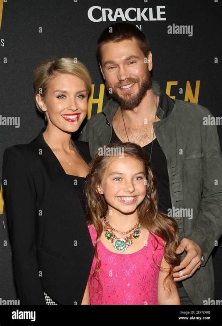 Alicia Mccarvell - Age, Family, Bio