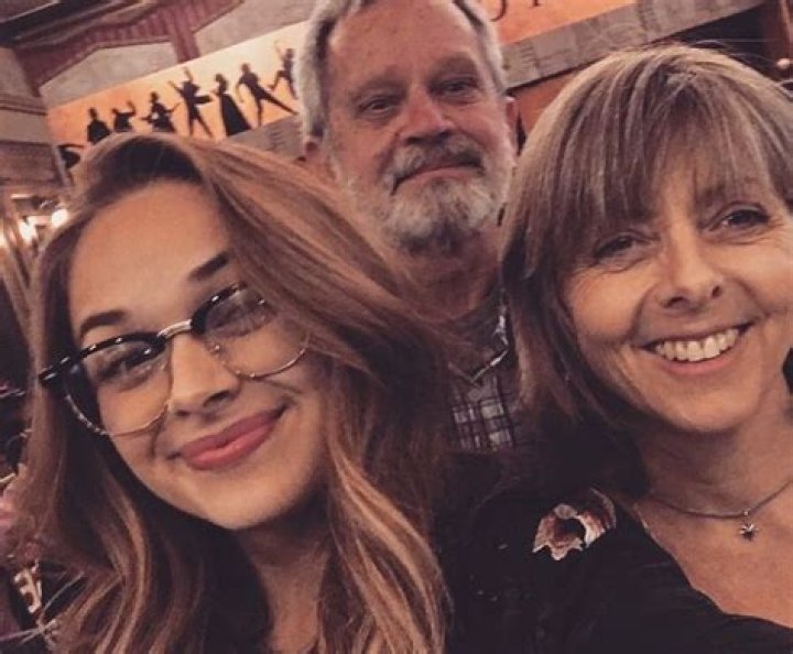 Alyssa Jirrels - Age, Family, Bio