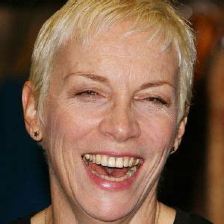 Annie Lennox - Age, Family, Bio