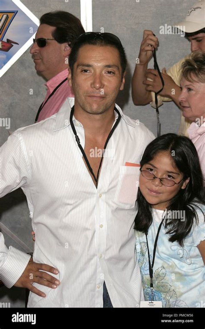 Benito Martinez - Age, Family, Bio