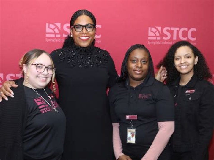 Betty Shabazz - Trivia, Family, Bio