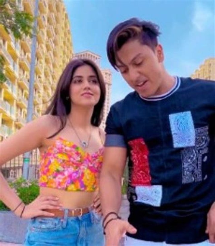 Bhavi - Age, Family, Bio