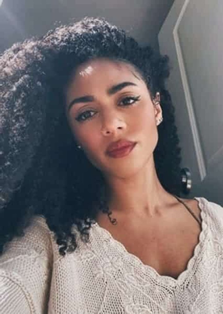 Chelsea Tavares Bio (Wiki) 