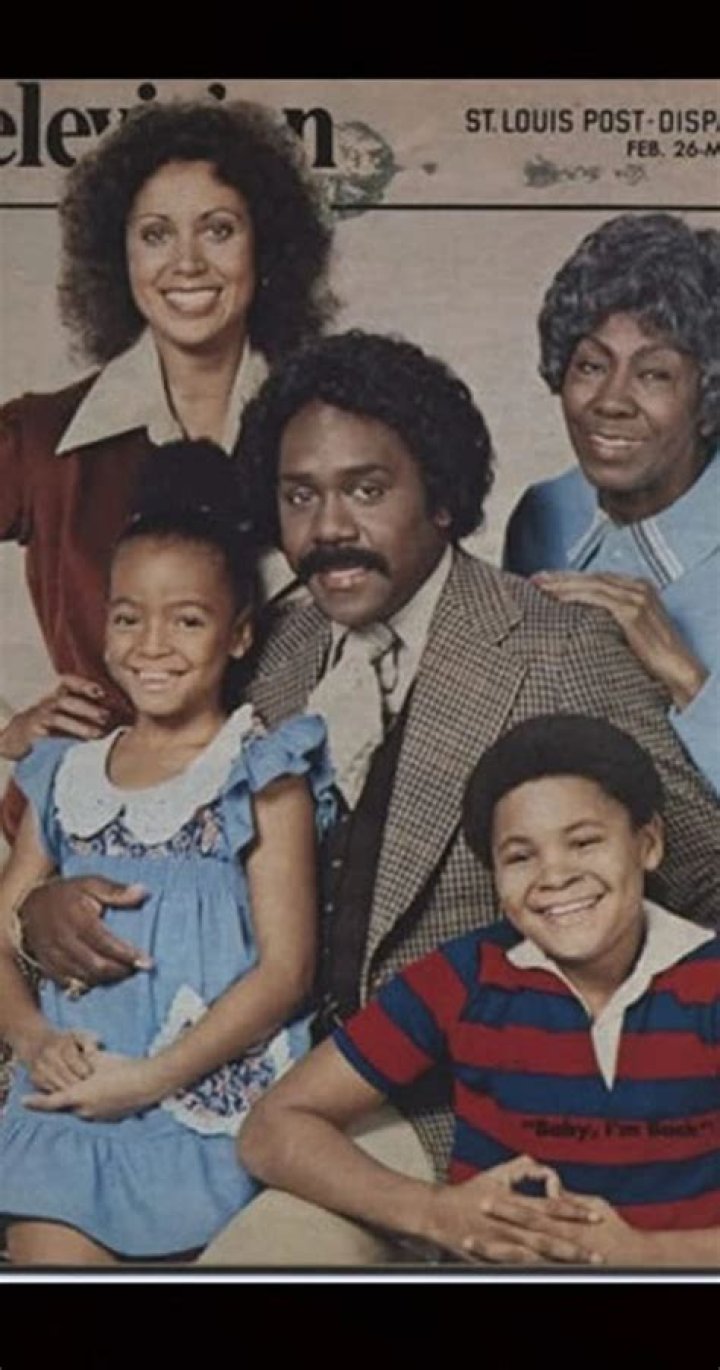 Cicely Johnston - Trivia, Family, Bio