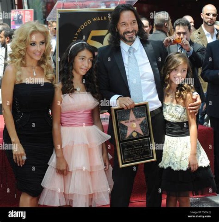 Cristian Solis - Age, Family, Bio