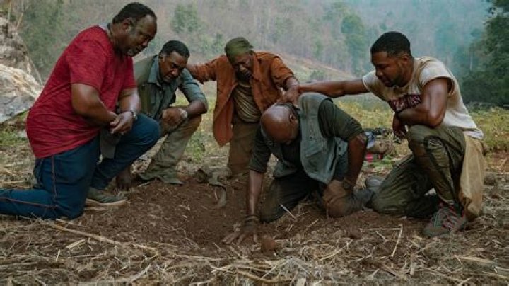 
Da 5 Bloods Images Reveal Spike Lee & Netflix’s Vietnam War Movie 