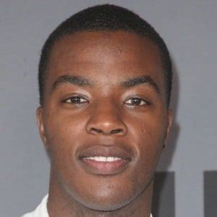 Daniel Ezra - Age, Family, Bio