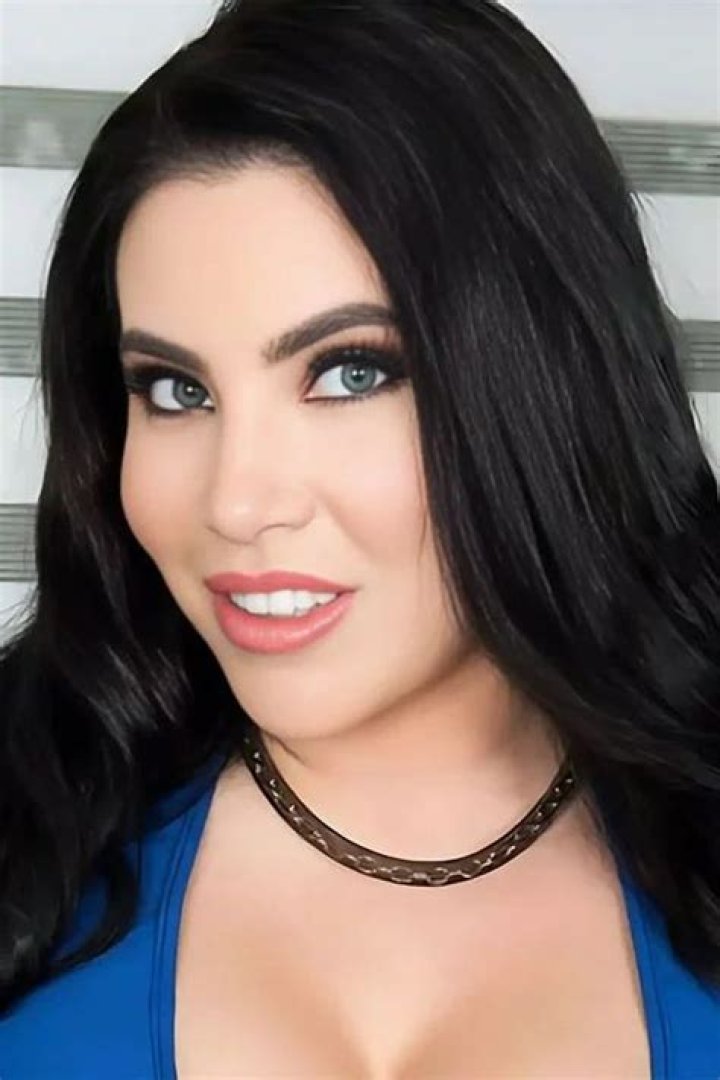 Darren Star Bio (Wiki) 