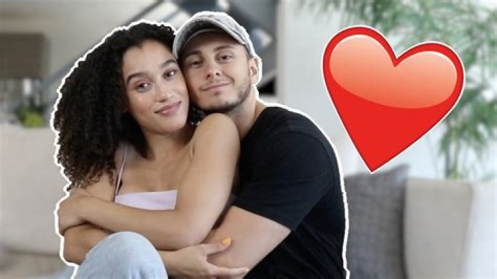 David Alvarez (YouTube Star) - Age, Family, Bio