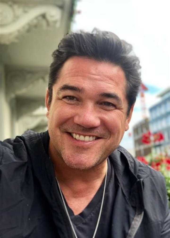 Dean Cain Height, Weight, Net Worth, Age, Birthday, Wikipedia, Who, Instagram, Biography