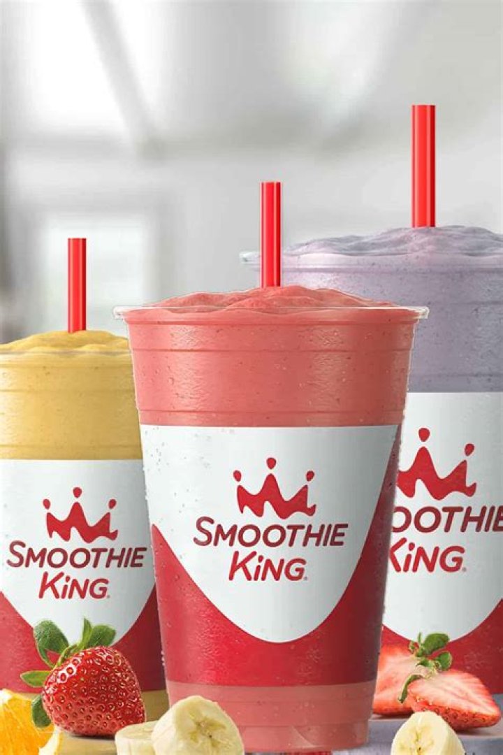 Does Smoothie King hire at 14?