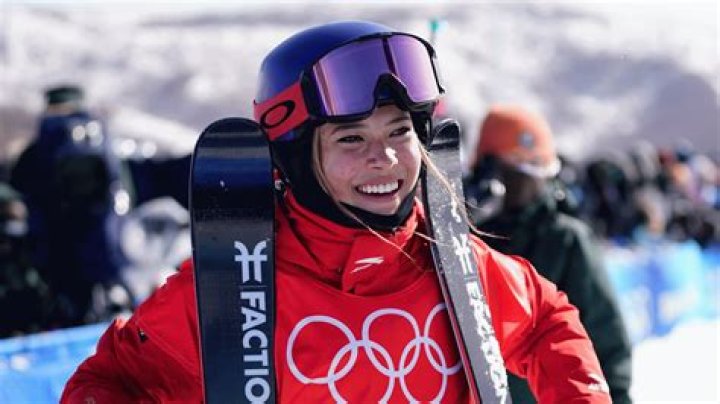 Eileen Lahi - Age, Family, Bio