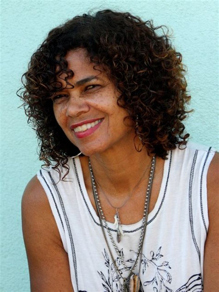 
Erin Aubry Kaplan Height, Weight, Net Worth, Age, Birthday, Wikipedia, Who, Nationality, Biography 