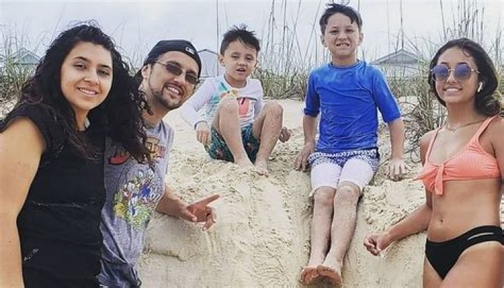 FGTeev Mom (Samantha Ryan) Bio (Wiki) 