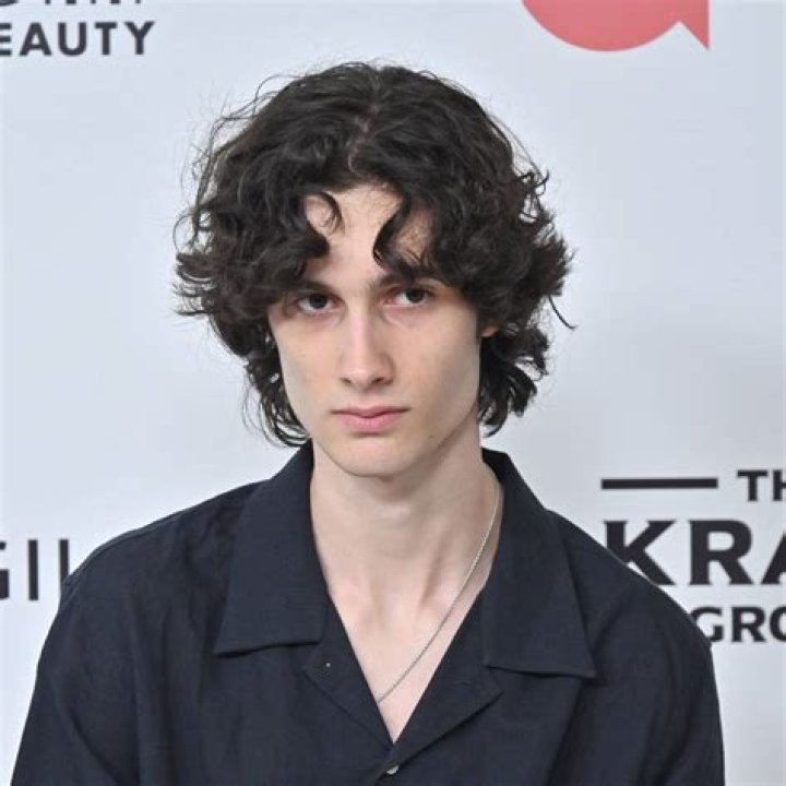 Finn Wolfhard bio, height, age, net worth, Instagram, Ghostbusters
