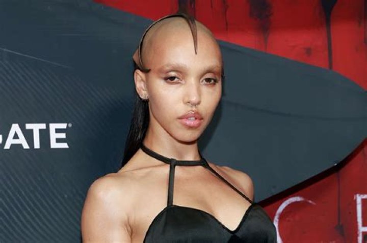 FKA Twigs - Age, Family, Bio