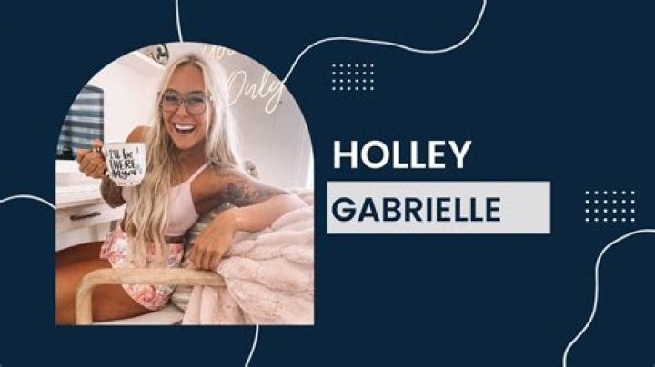 Holly Gabrielle White - Age, Family, Bio