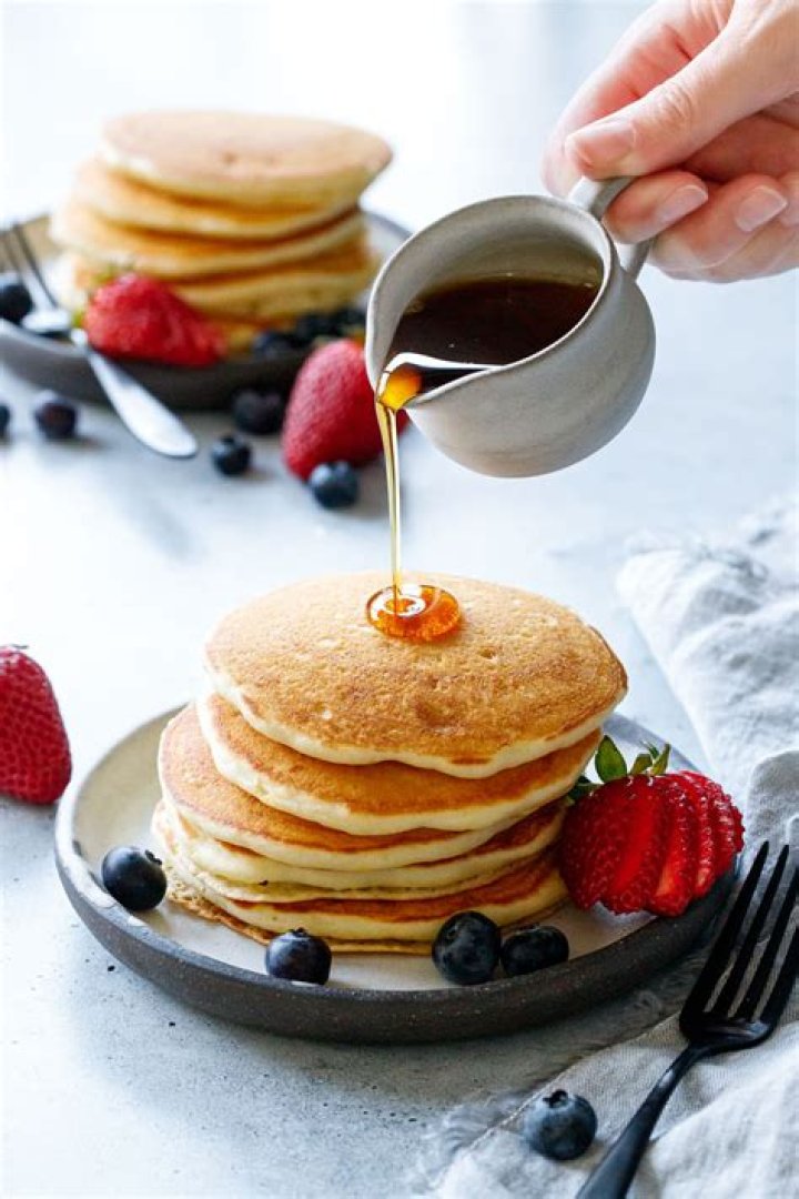 Is it okay to use olive oil for pancakes?