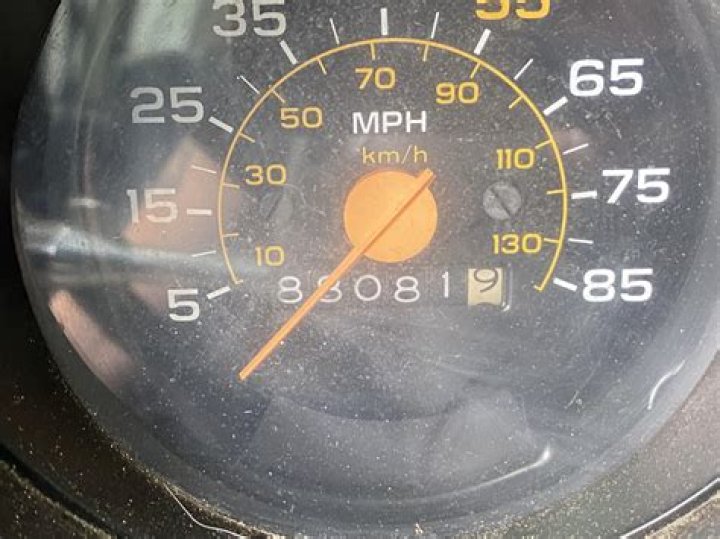Is there a way to tell if an odometer has rolled over?