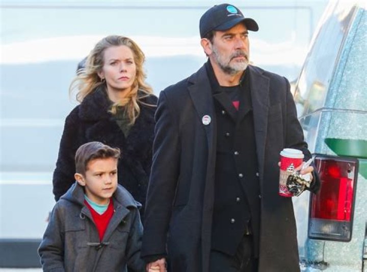 Isa Longwell - Age, Family, Bio