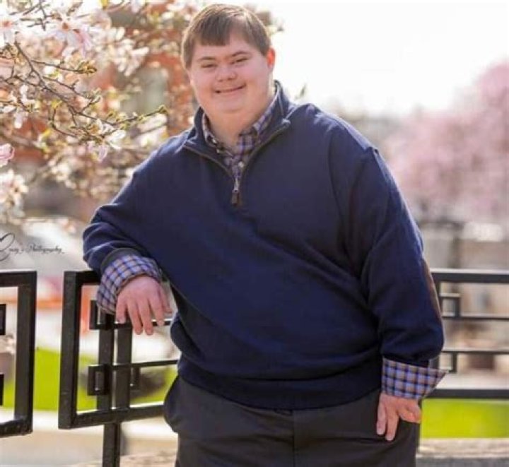 James Droz - Age, Family, Bio