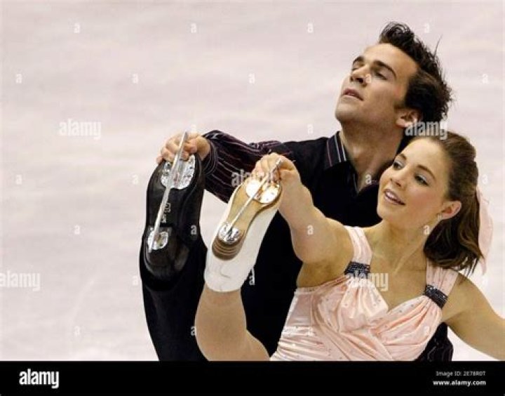 Jessica Dubé - Age, Family, Bio