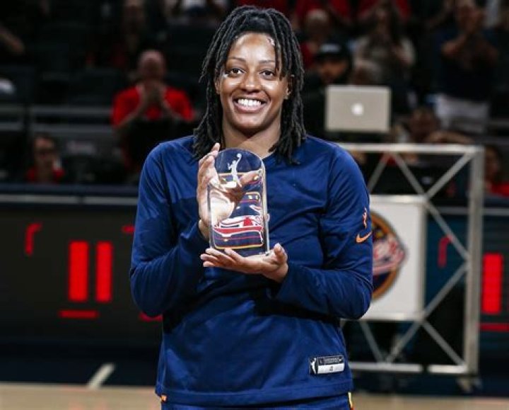 Jinjara Mitchell Bio (Wiki) 