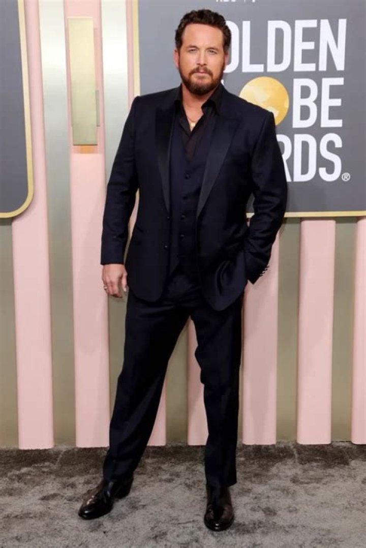 
Joey Hauser Height, Weight, Net Worth, Age, Birthday, Wikipedia, Who, Nationality, Biography 