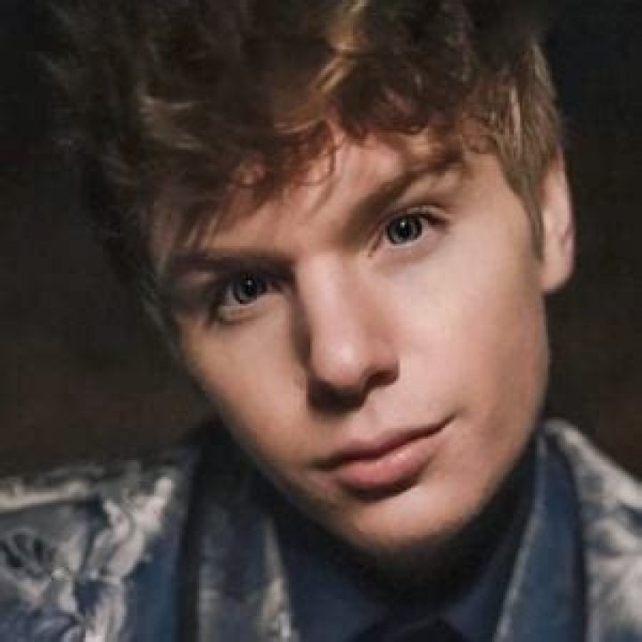 Jonas Bridges - Age, Family, Bio