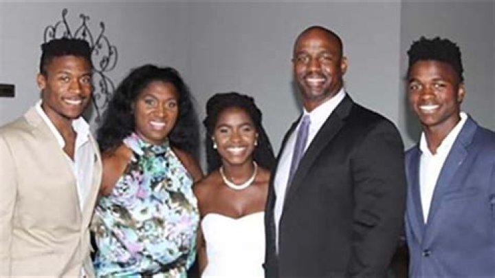 Jonathan Rayshad Davis - Age, Family, Bio