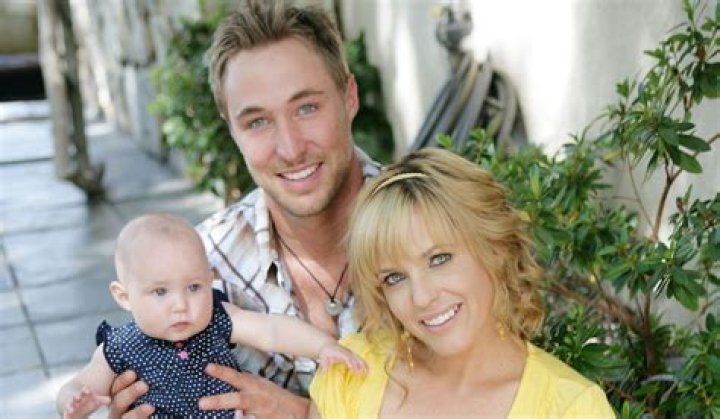 Kyle Lowder - Age, Family, Bio