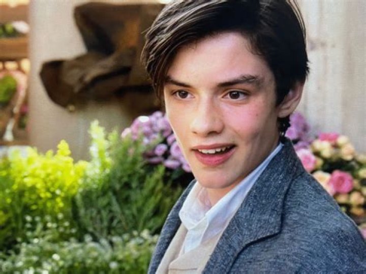 Louis Partridge - Age, Family, Bio