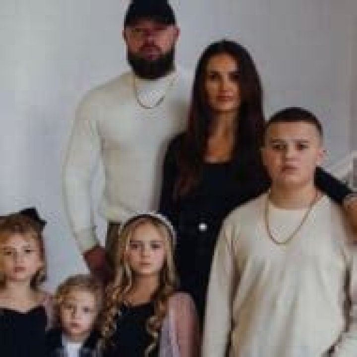 LOVE XO - Members, Ages, Trivia