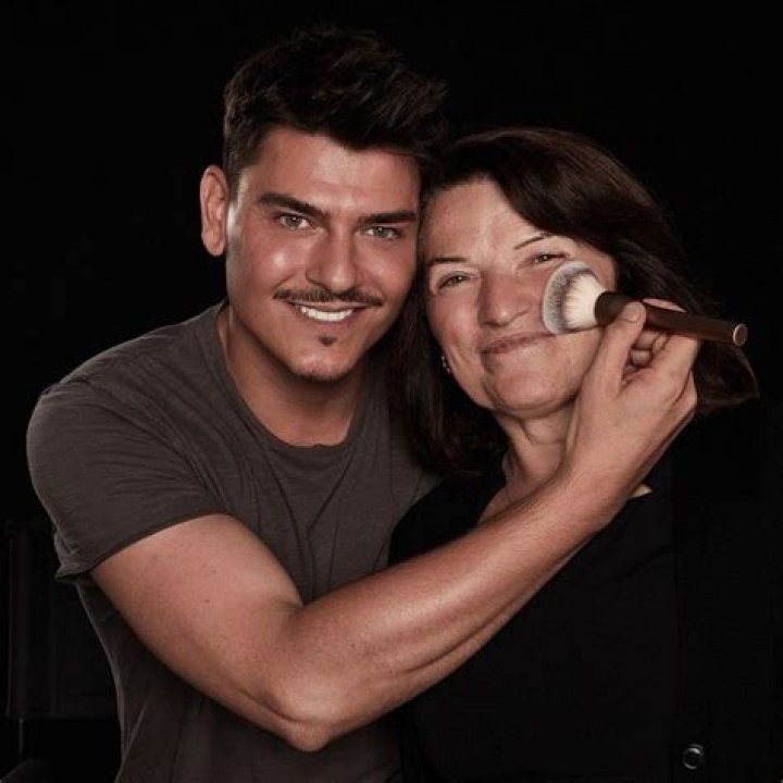 Mario Dedivanovic - Age, Family, Bio