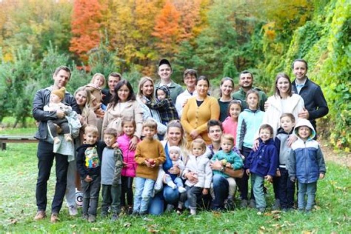 Milana Burykin - Age, Family, Bio