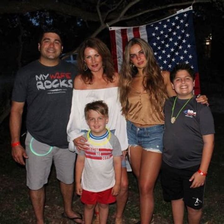 Monty Lopez - Age, Family, Bio