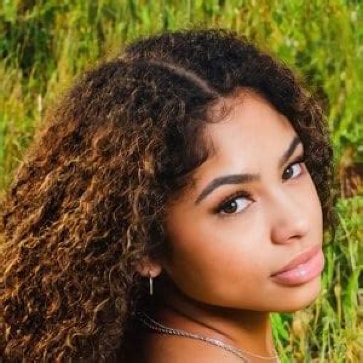 Nadia Jocelyn - Age, Family, Bio