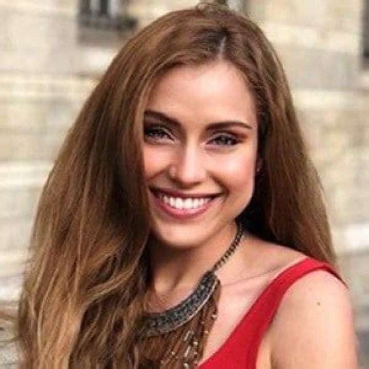 Natalia Juárez - Age, Family, Bio