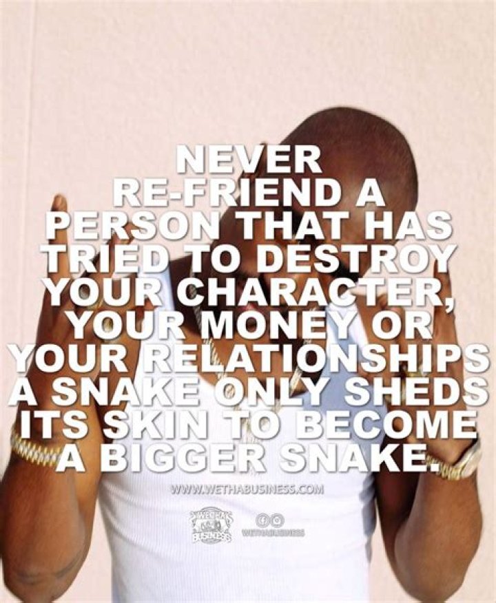 "Never 'refriend' someone who tried to destroy you" Stonebwoy