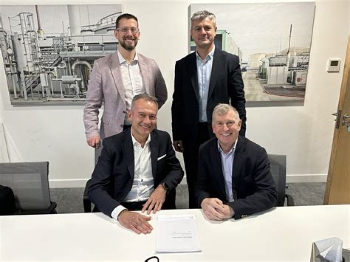 Patrick Sharp Bio (Wiki) 