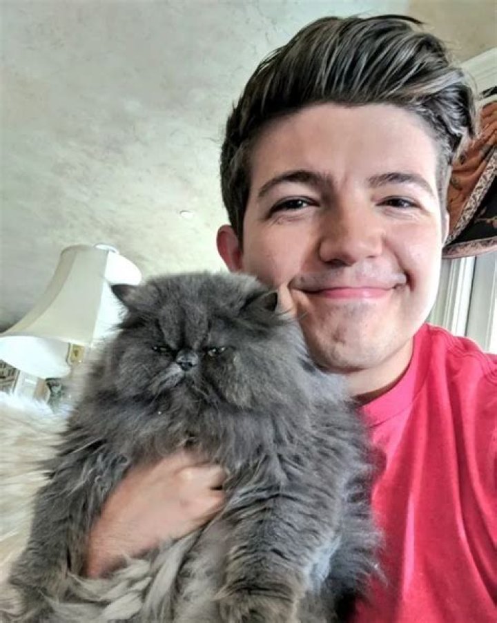 Preston Arsement (PrestonPlayz) Pets - Celebrity Pets