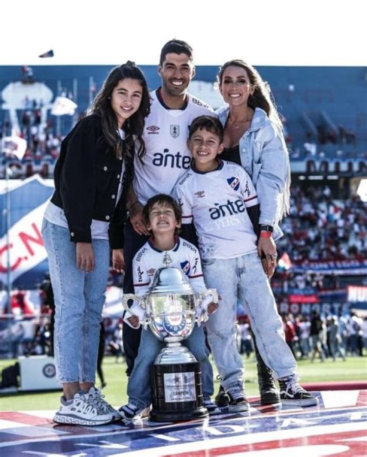 Ranger Suárez - Age, Family, Bio