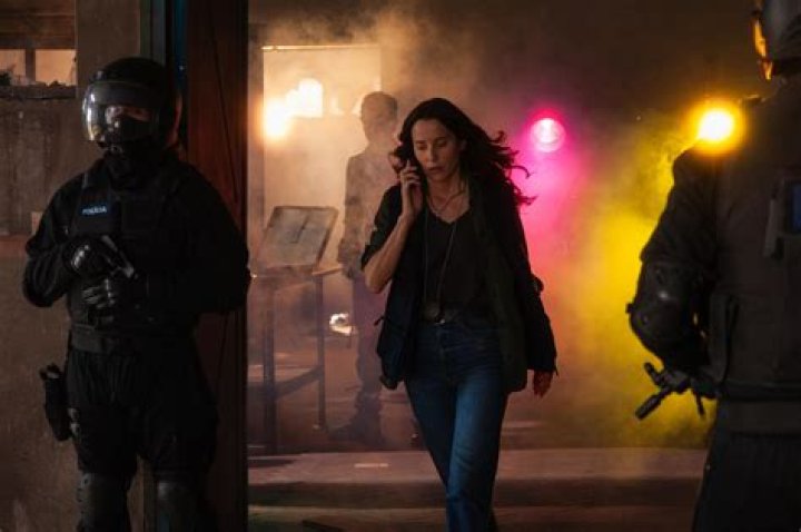 Run the Tide - Cast, Ages, Trivia