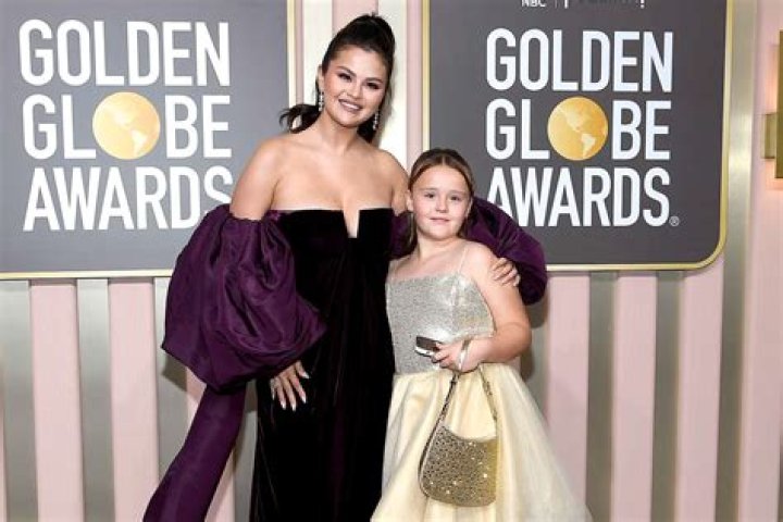 Selena Gomez - Age, Family, Bio