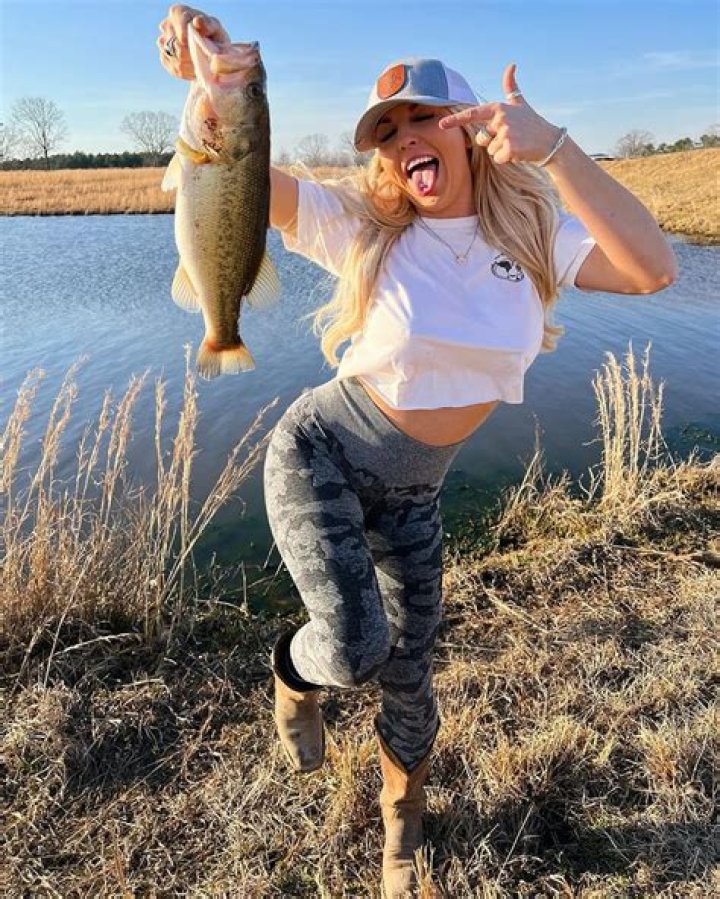 Sophie Swaney - Age, Family, Bio