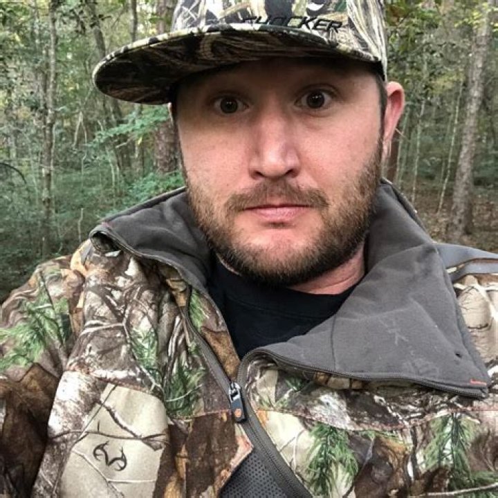 The Untold Truth About Kye Kelley’s Girlfriend – Lizzy Musi