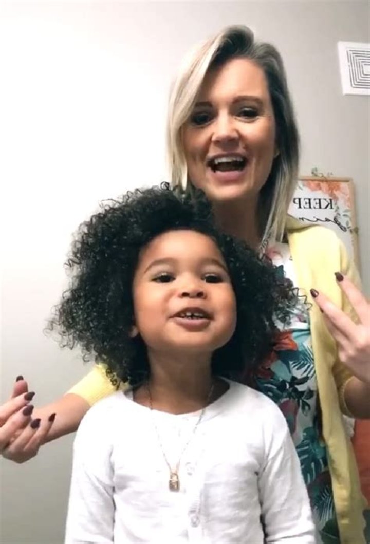 Tiania Haneline - Age, Family, Bio