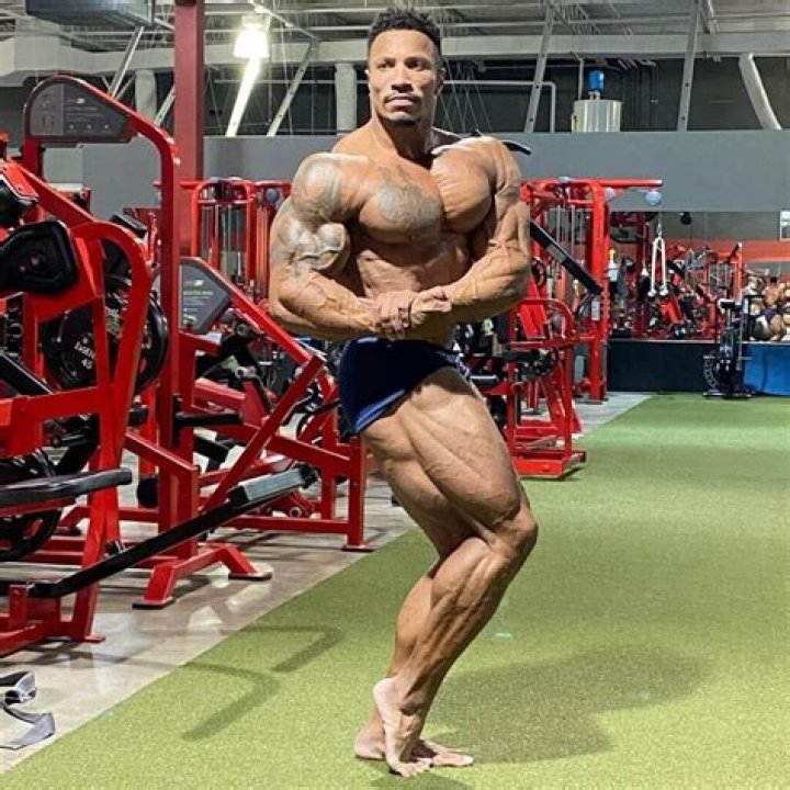 
Tracy Moore Height, Weight, Net Worth, Age, Birthday, Wikipedia, Who, Nationality, Biography 