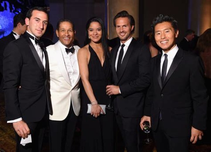 Vern Buchanan Height, Weight, Net Worth, Age, Birthday, Wikipedia, Who, Nationality, Biography